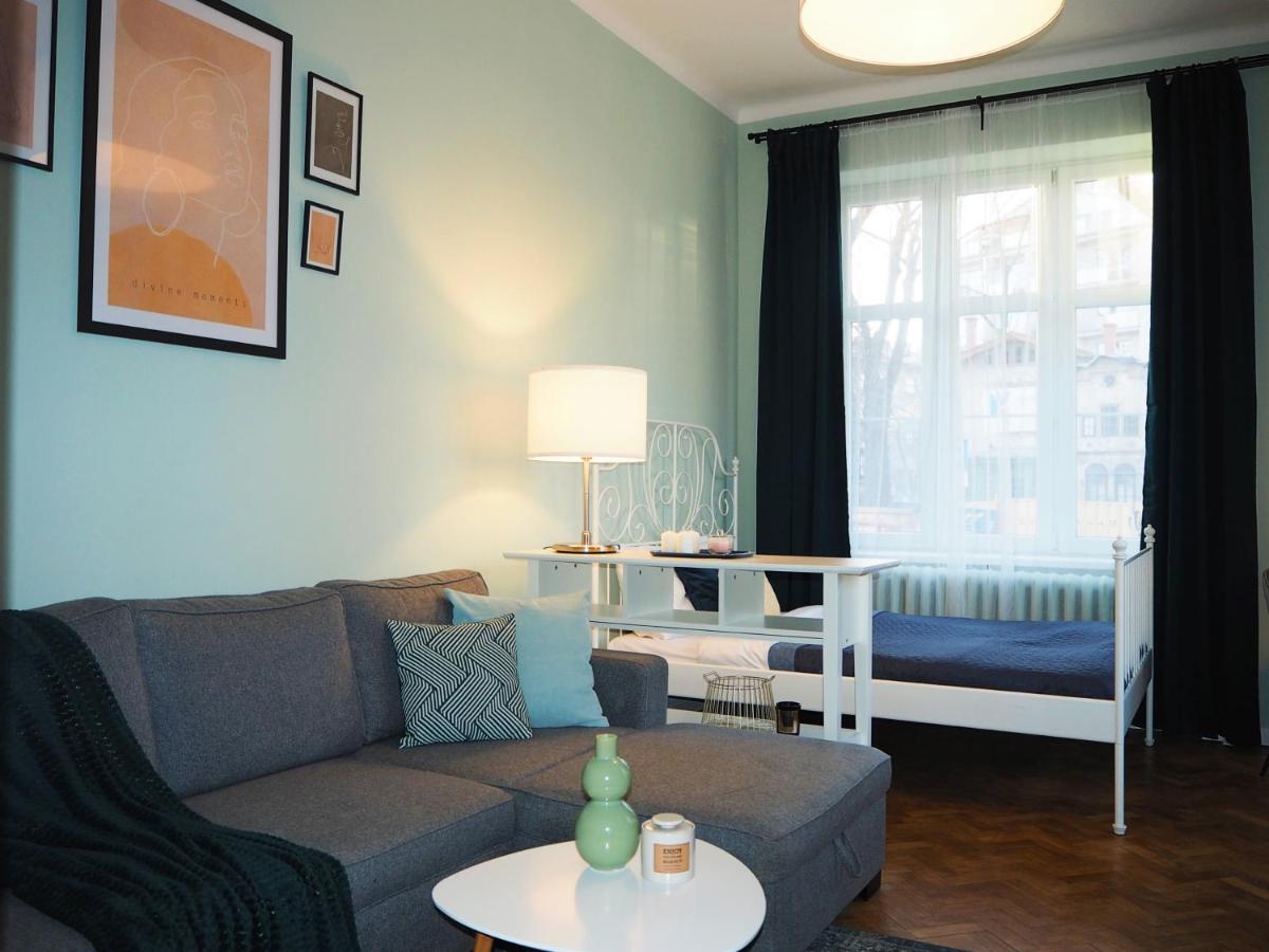 Wawelove Kossak Apt 1 Min To Royal Wawel Castle! Free Parking Apartment Krakow Ngoại thất bức ảnh
